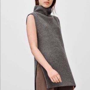 Aritzia Wilfred Durandal Sleeveless Sweater